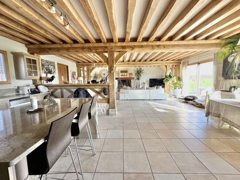 Maison Verneuil-sur-Avre - 5 chambres - 275m²