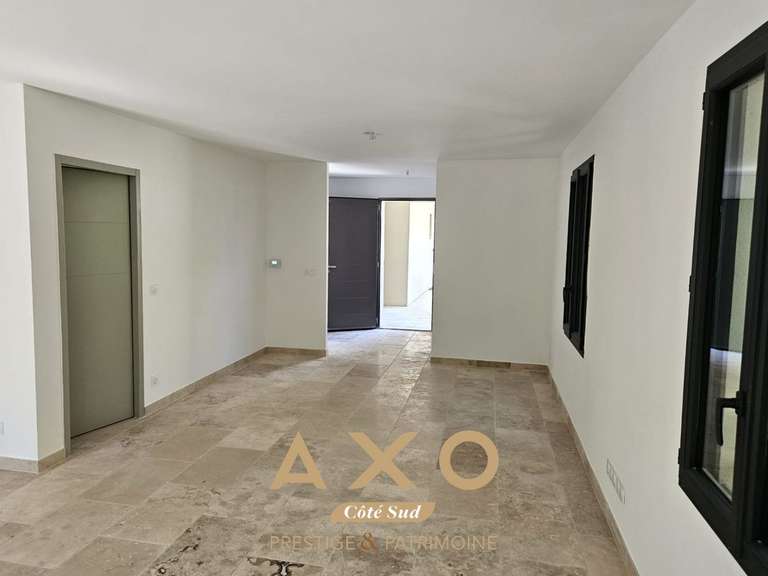 Maison Saint-Rémy-de-Provence - 2 chambres - 77m²