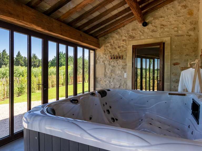 Maison Saint-Pierre-de-Mézoargues - 5 chambres - 360m²