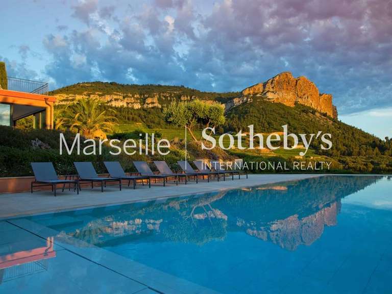 Maison avec Vue sur mer Cassis - 7 chambres - 350m²