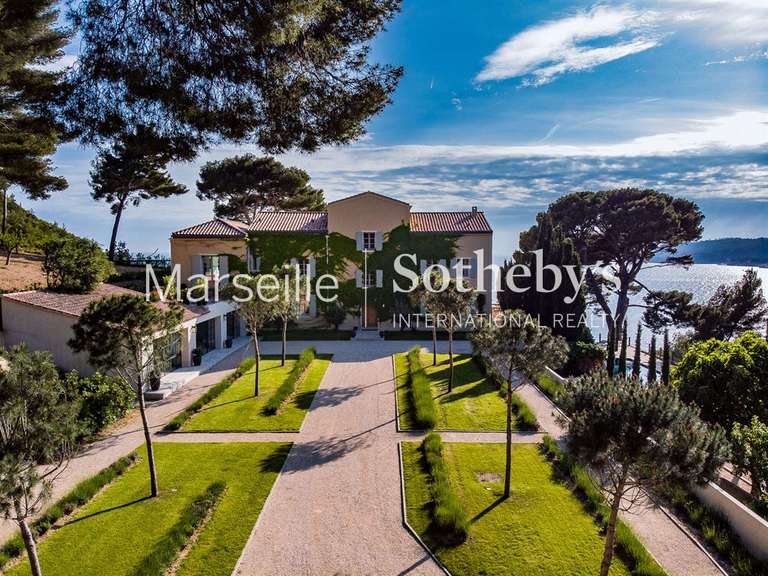 Propriété avec Vue sur mer Cassis - 12 chambres - 600m²