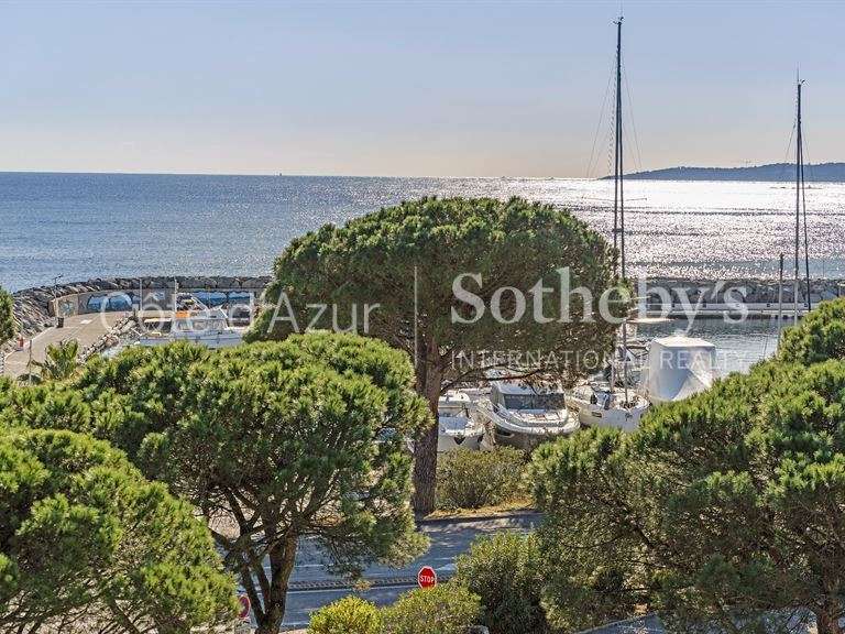 Appartement avec Vue sur mer Roquebrune-sur-Argens - 3 chambres - 177m²