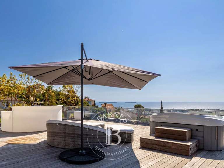 Villa avec Vue sur mer La napoule - 6 chambres - 405m²