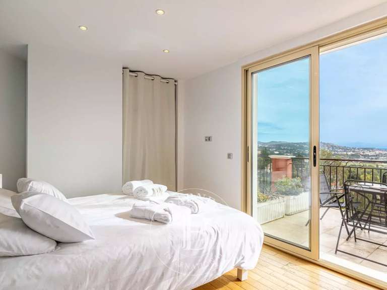 Villa avec Vue sur mer La napoule - 5 chambres - 250m²