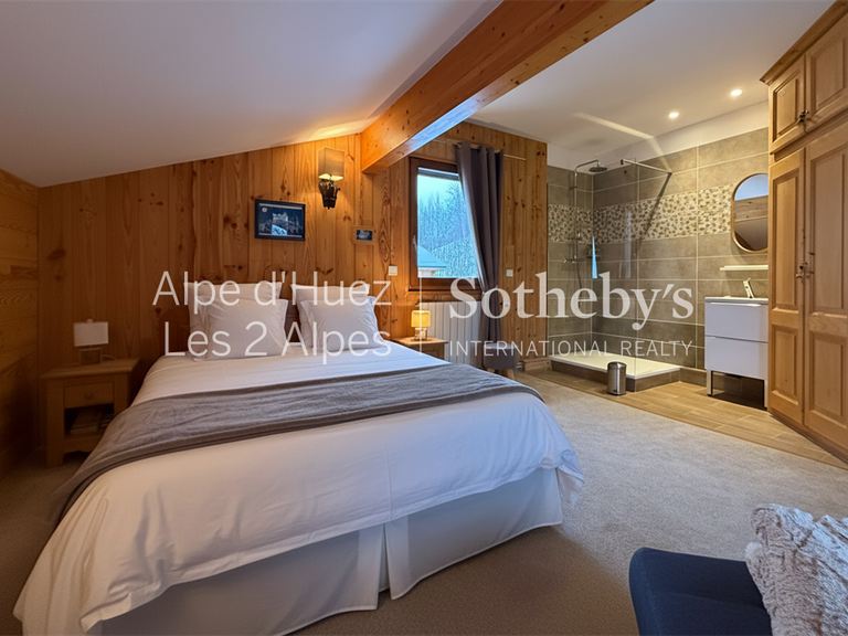 Chalet Les deux-alpes - 6 chambres - 420m²