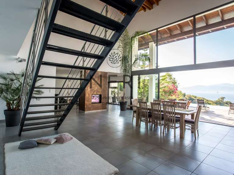 Villa Pietrosella - 4 chambres - 250m²