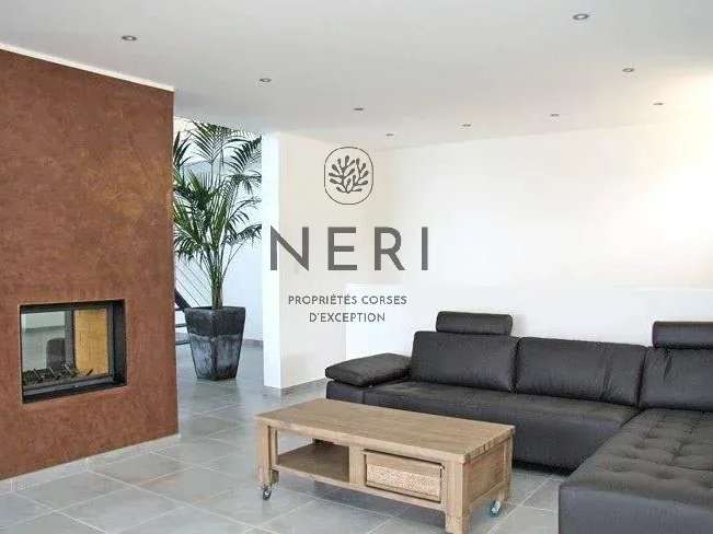 Villa Pietrosella - 4 chambres - 250m²
