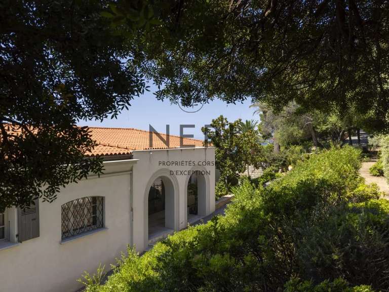 Villa avec Vue sur mer Ajaccio - 6 chambres - 589m²