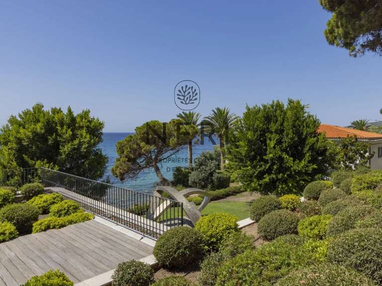 Villa avec Vue sur mer Ajaccio - 6 chambres - 589m²