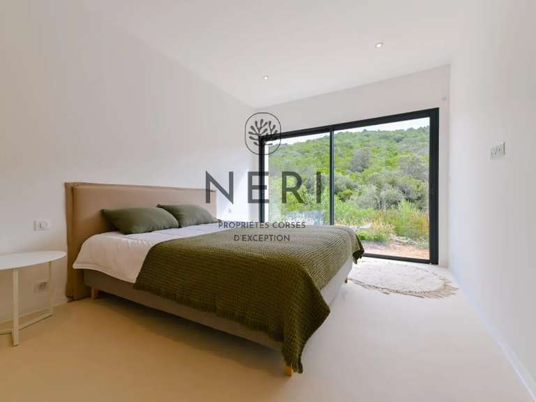 Villa Pietrosella - 5 chambres - 225m²