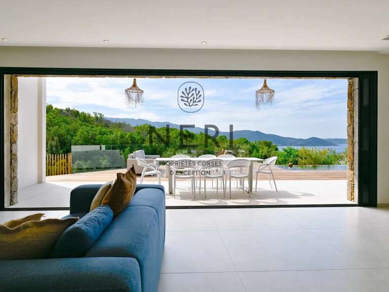 Villa Pietrosella - 5 chambres - 225m²
