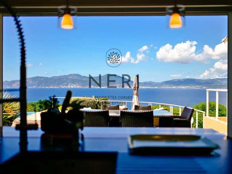 Villa Pietrosella - 8 chambres - 250m²