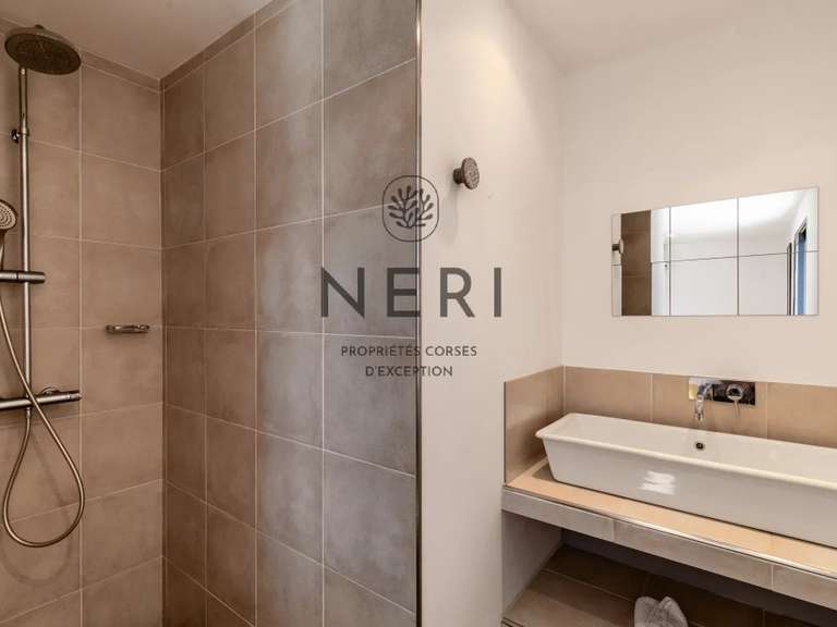 Villa Pietrosella - 7 chambres - 250m²