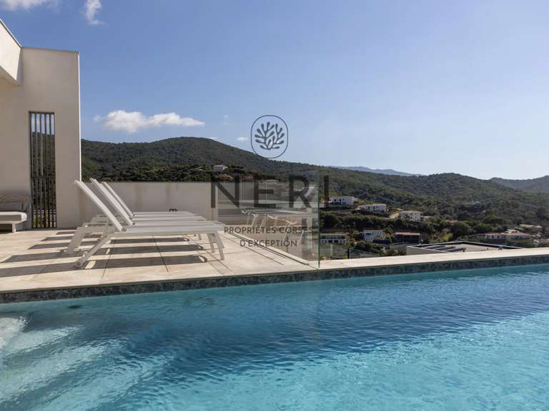 Villa Pietrosella - 5 chambres - 267m²