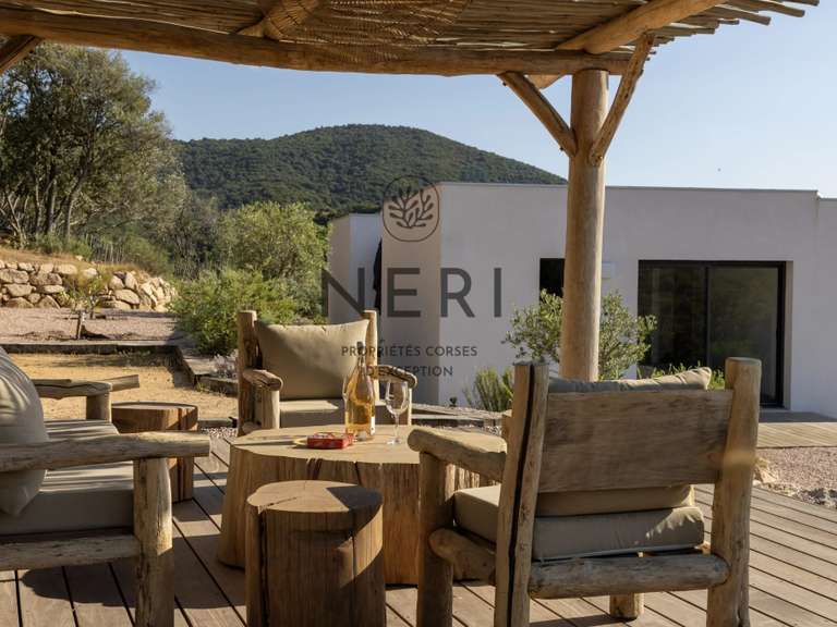 Villa Pietrosella - 5 chambres - 267m²