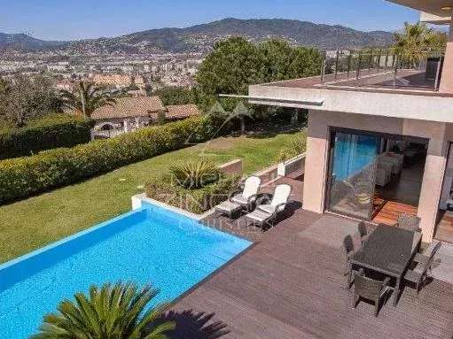 Villa Cannes - 5 chambres - 350m²