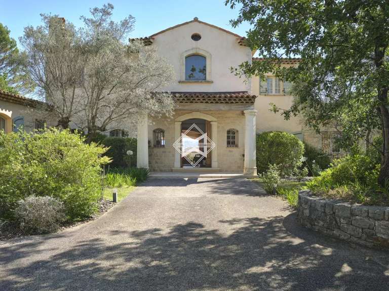Villa Tourrettes - 4 chambres - 272m²