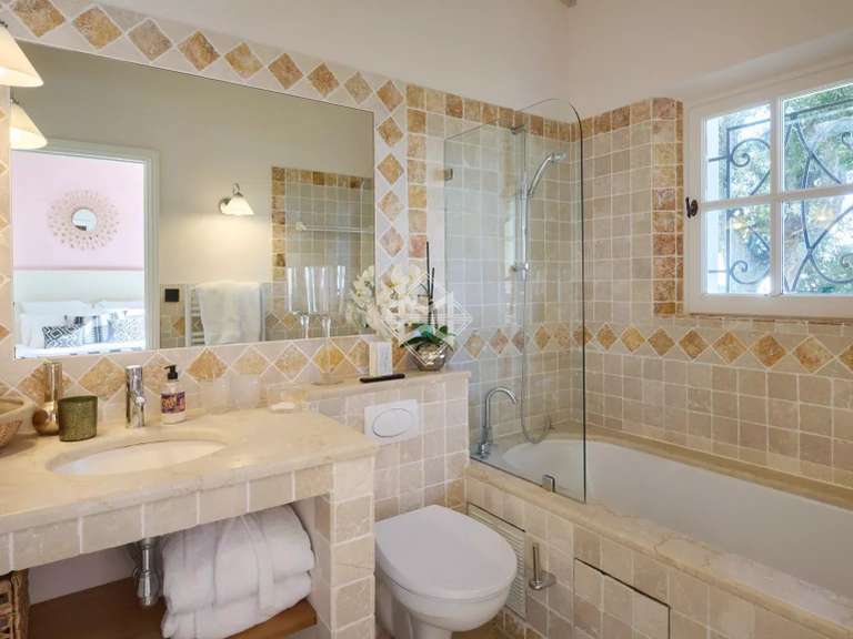 Villa La Croix-Valmer - 6 chambres - 350m²