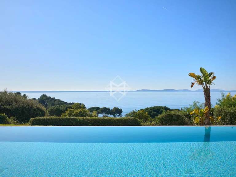 Villa La Croix-Valmer - 6 chambres - 350m²
