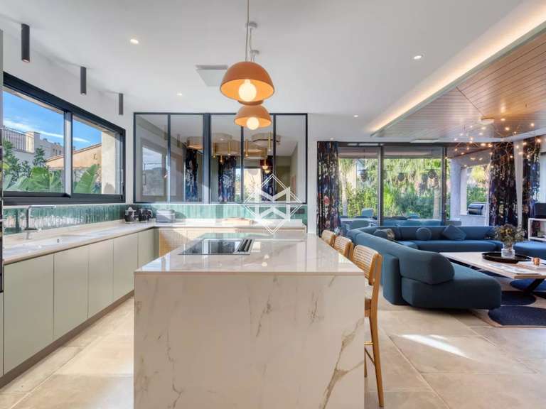 Maison Saint-Tropez - 6 chambres - 290m²