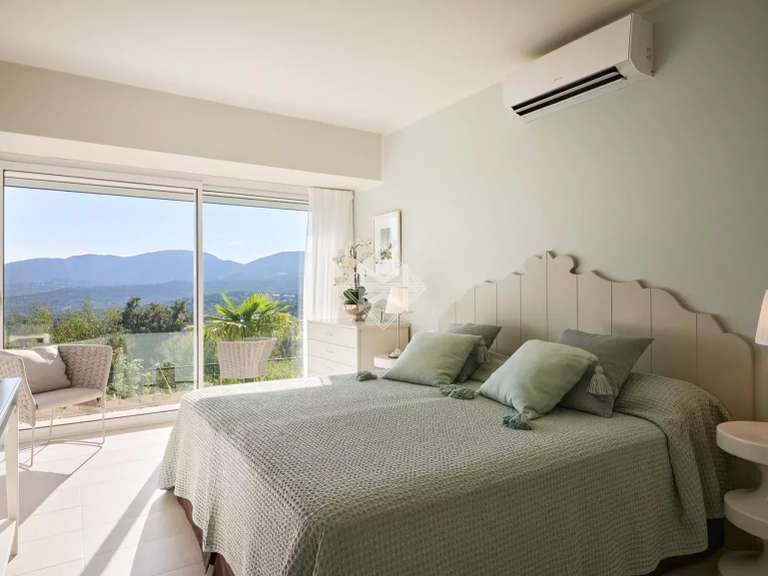 Villa La Croix-Valmer - 4 chambres - 220m²