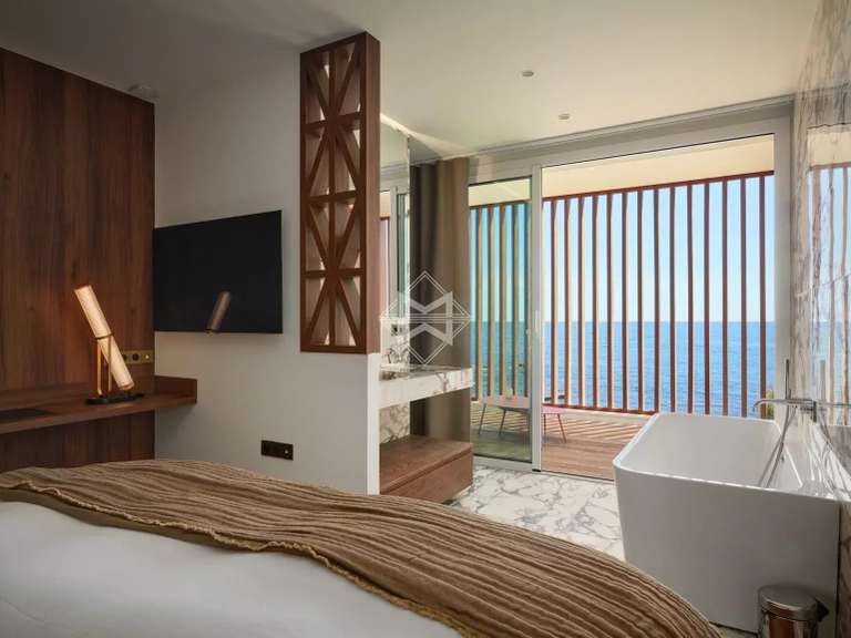 Villa Fréjus - 5 chambres - 341m²