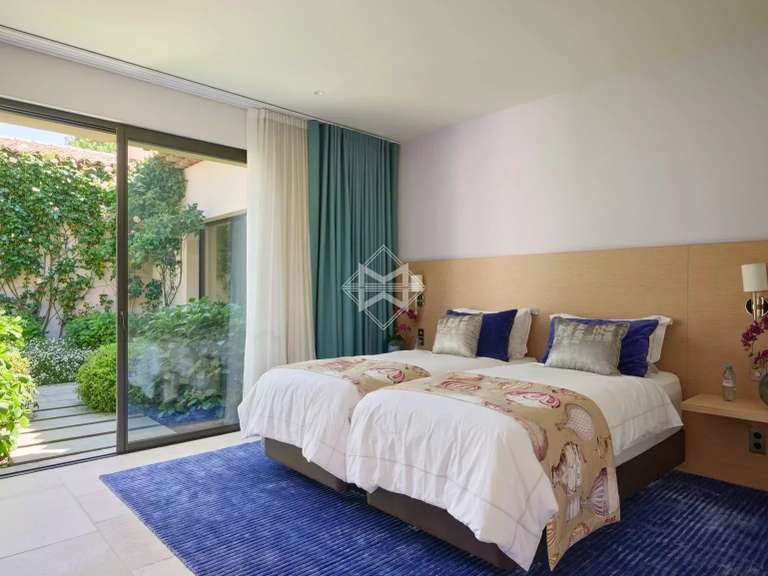 Maison Tourrettes - 7 chambres - 500m²