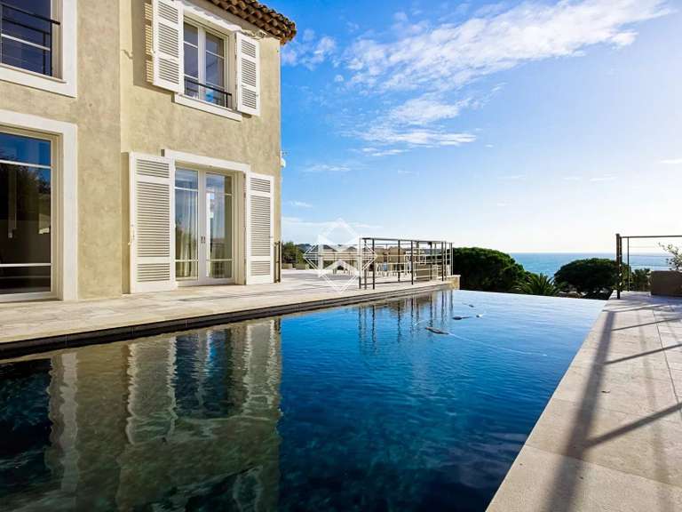 Villa avec Vue sur mer Cap-d-antibes - 6 chambres - 400m²