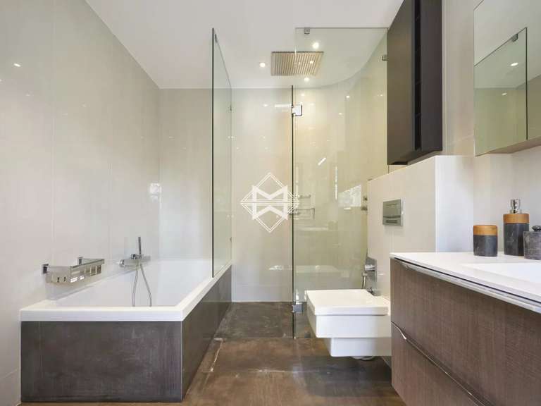 Propriété Cap-d-antibes - 9 chambres - 800m²