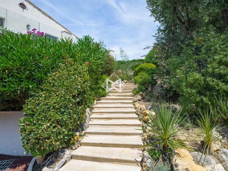Villa avec Vue sur mer Vallauris - 7 chambres - 416m²