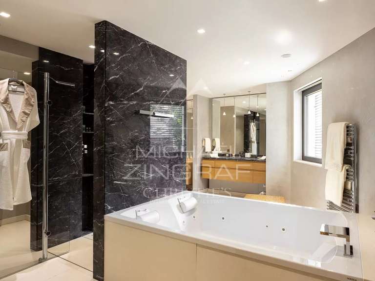 Villa Saint-Jean-Cap-Ferrat - 8 chambres - 1200m²