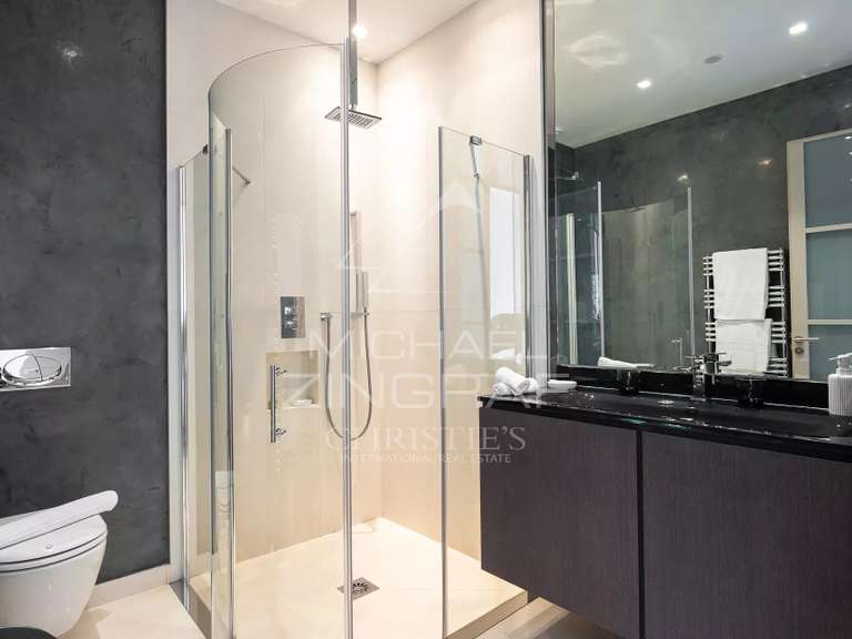 Villa Saint-Jean-Cap-Ferrat - 8 chambres - 1900m²