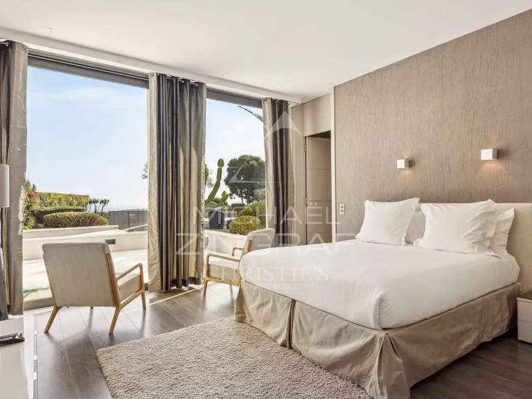 Villa Saint-Jean-Cap-Ferrat - 8 chambres - 1900m²