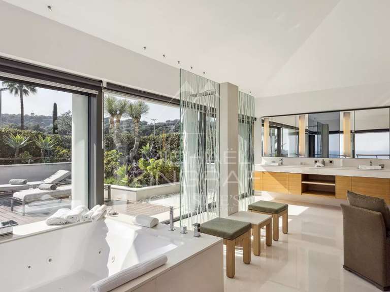 Villa Saint-Jean-Cap-Ferrat - 8 chambres - 1900m²