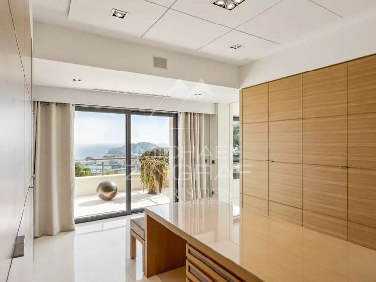 Villa Saint-Jean-Cap-Ferrat - 8 chambres - 1900m²