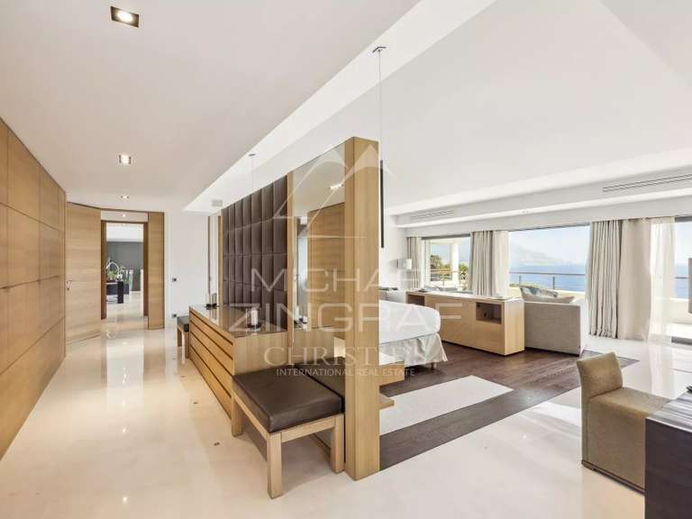 Villa Saint-Jean-Cap-Ferrat - 8 chambres - 1900m²