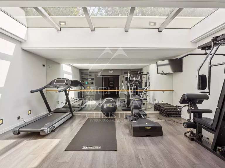 Villa Saint-Jean-Cap-Ferrat - 8 chambres - 1900m²