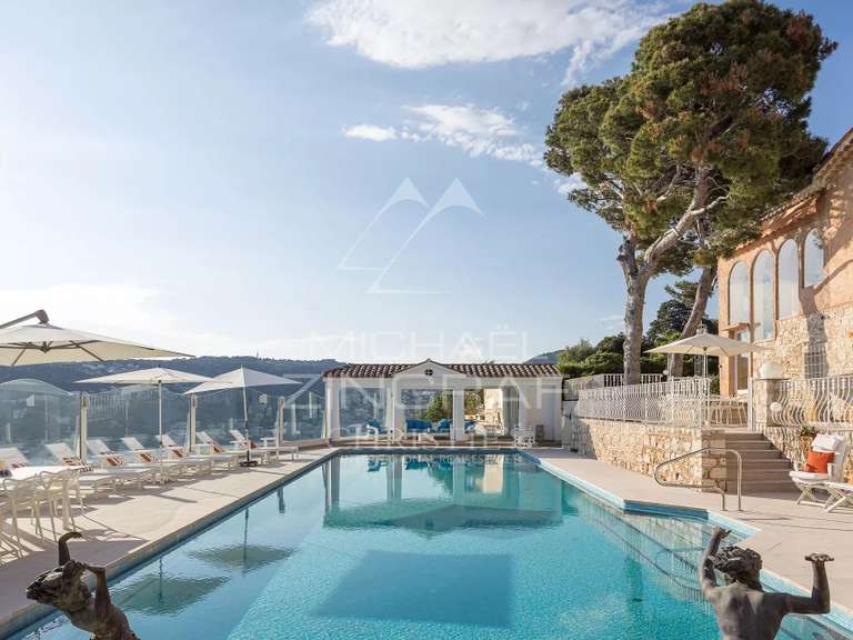 Villa Saint-Jean-Cap-Ferrat - 5 chambres - 450m²