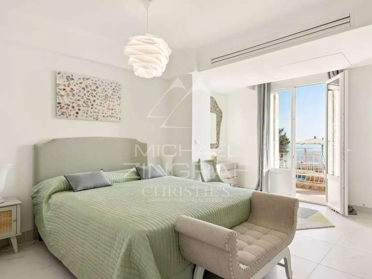 Villa Saint-Jean-Cap-Ferrat - 5 chambres - 450m²