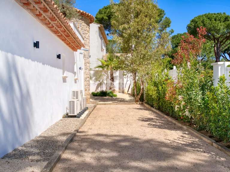Maison Cogolin - 4 chambres - 280m²