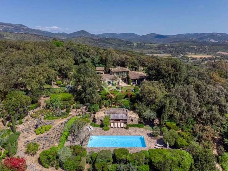 Villa Cogolin - 8 chambres - 550m²