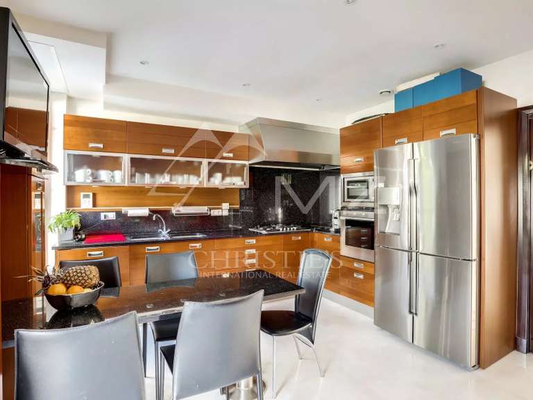Maison Cannes - 7 chambres - 341m²