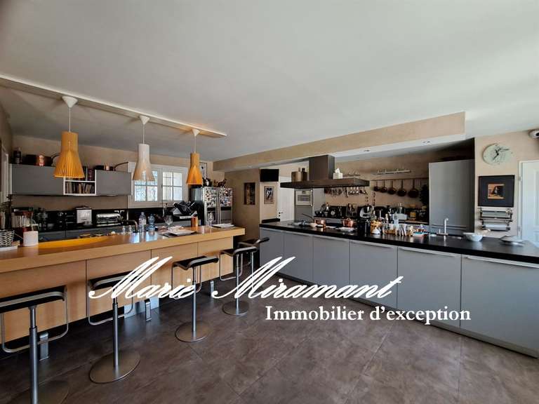Maison Avignon - 13 chambres - 1000m²