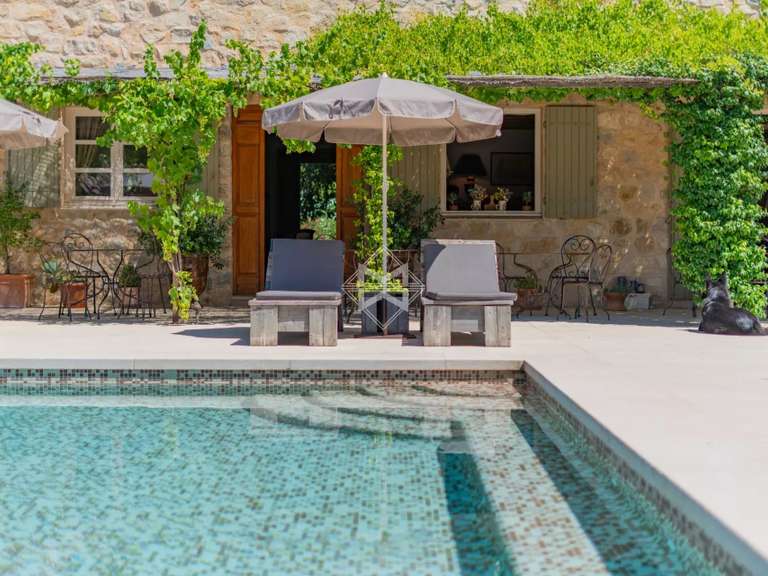 Villa Lorgues - 15 chambres - 750m²