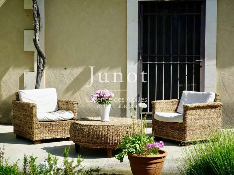 Maison Saint-Rémy-de-Provence - 4 chambres - 200m²