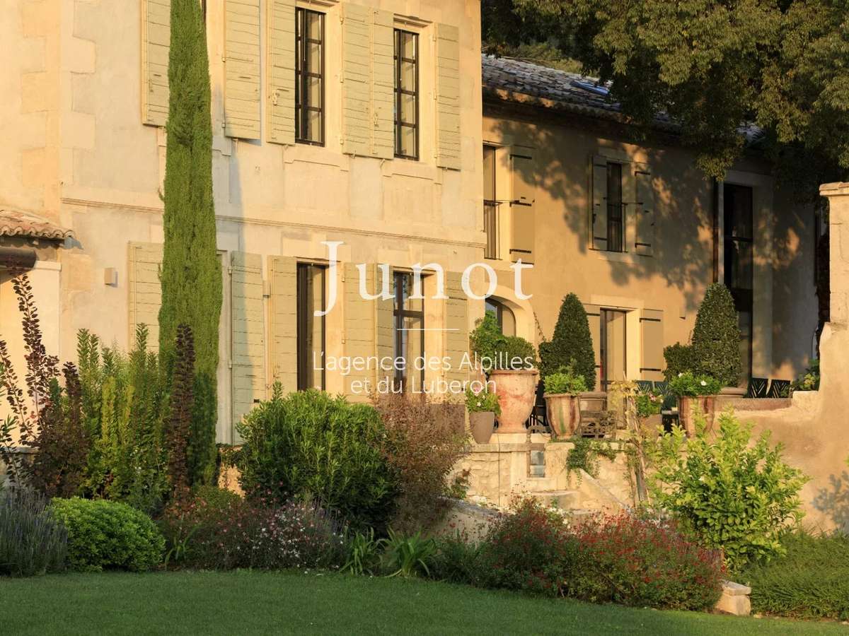 Maison Fontvieille