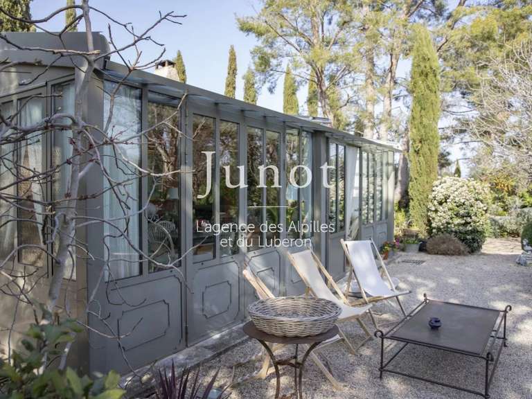 Maison Eygalières - 4 chambres - 270m²