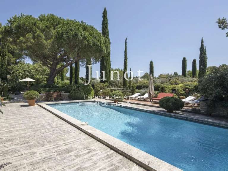 Maison Eygalières - 4 chambres - 270m²