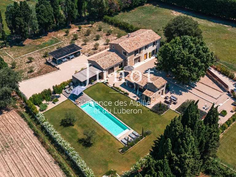 Maison Saint-Rémy-de-Provence - 4 chambres - 290m²