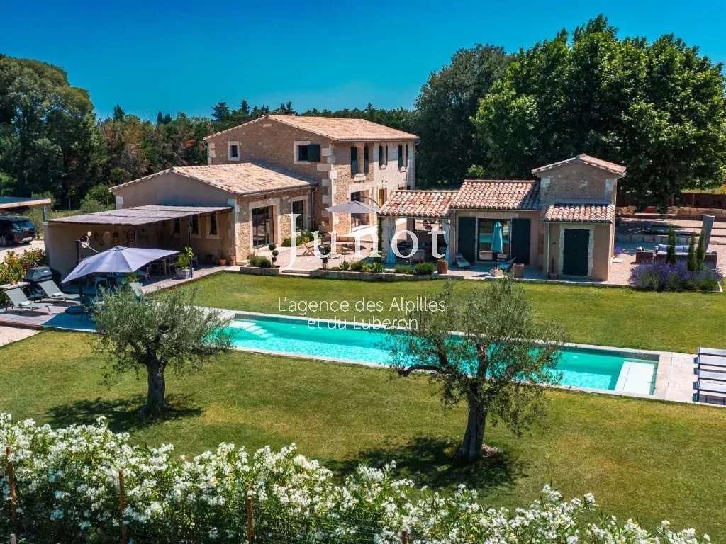 Maison Saint-Rémy-de-Provence